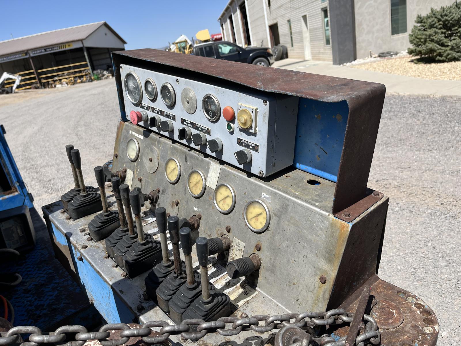 ./imagenes/INVOICE/2019/16207/COMACCHIO MC 1200 (4).JPG